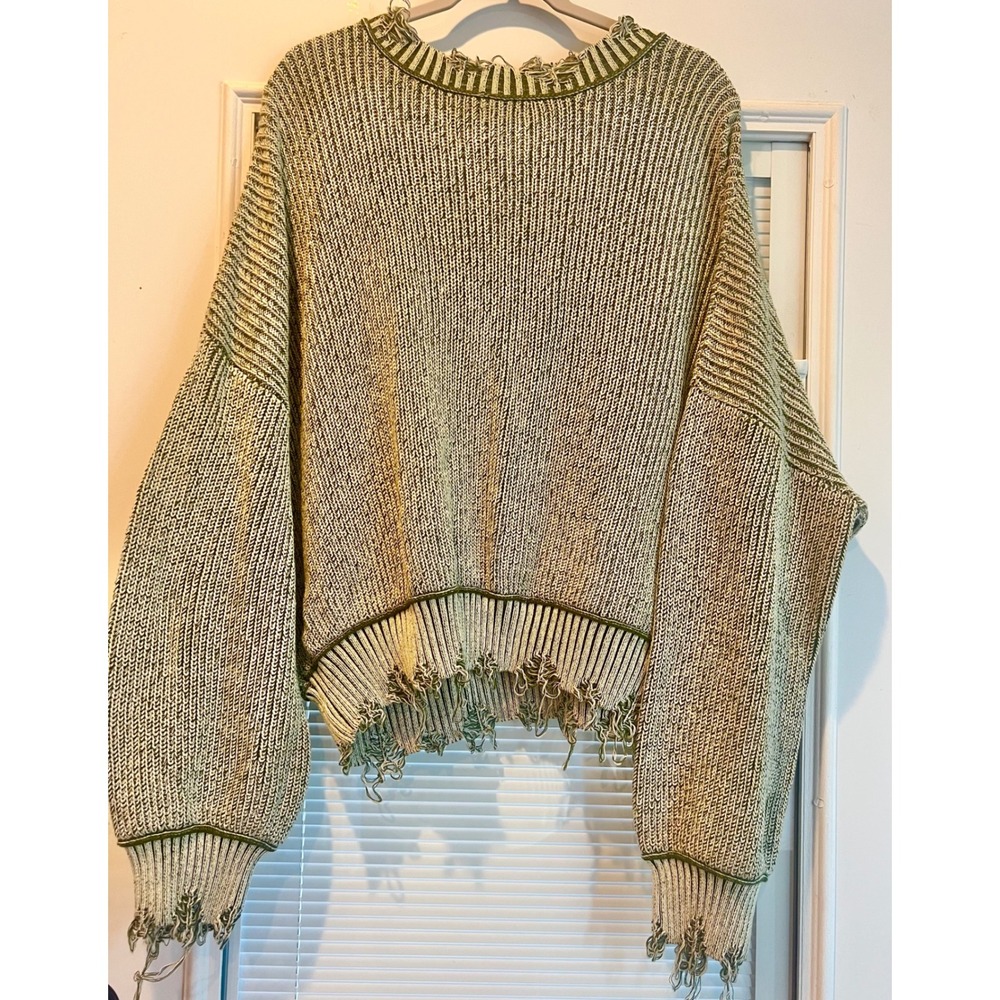 POL Women Distressed Pullover Sweater Shredded Knit Slouchy Women's Size Medium - Picture 3 of 8